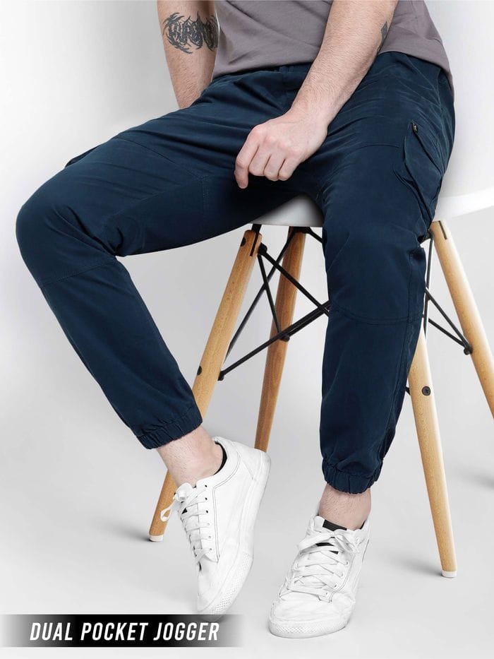 Jack&Jordan Mountain navy color men jogger.