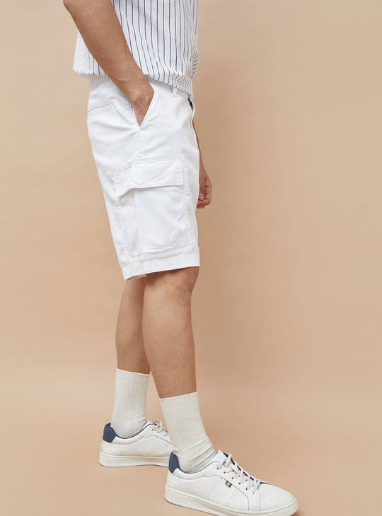 Jack&Jordan fully stretchable white cargo shorts for men
